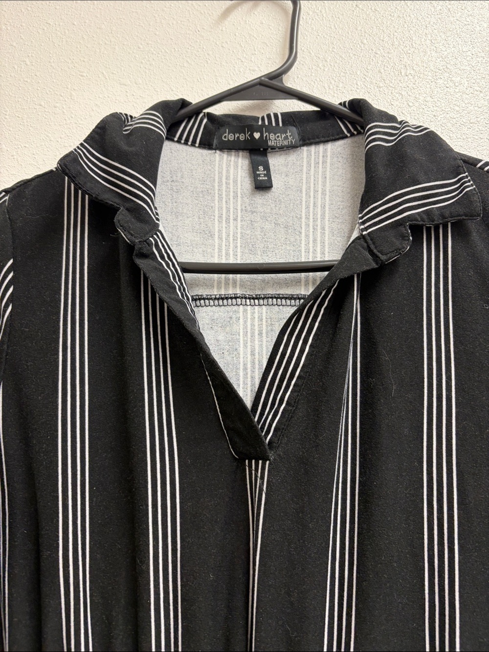 Derek Heart Maternity Black and White Vertical-Stripe Drawstring Dress Small - Picture 3 of 10